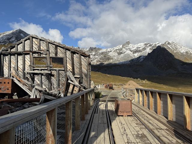Old mine at Hatcher Pass
